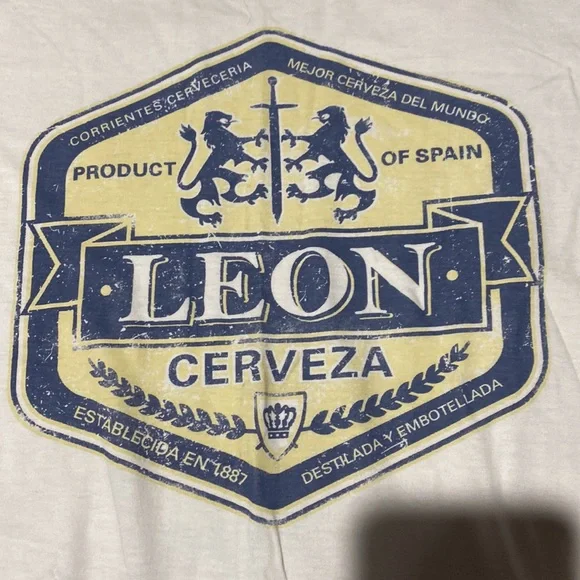 URBAN PROJECT Mens Size S T-shirt NWT - Picture 2 of 4